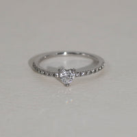 PT900 ダイヤモンド0.3ct ハートカット エタニティ リング