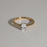 K18 ダイヤモンド0.5ct エメラルドカット リング