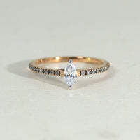 K18 ダイヤモンド0.3ct マーキスカット エタニティ リング