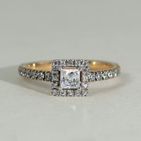 K18 ダイヤモンド0.3ct プリンセスカット ヘイロー リング