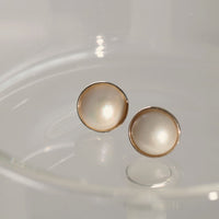 K10 10mm マベパール ピアス