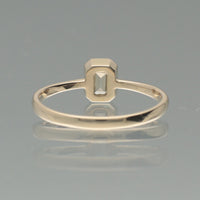 【1点物】K10 ナチュラルダイヤモンド エメラルドカット 覆輪 リング