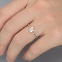 【1点物】K10 ナチュラルダイヤモンド エメラルドカット 覆輪 リング