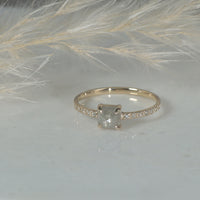 【1点物】K10 ナチュラルダイヤモンド シュガーローフカット サイドメレ リング