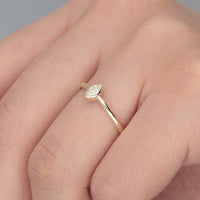 K10 ダイヤモンド0.1ct マーキスカット 覆輪 リング