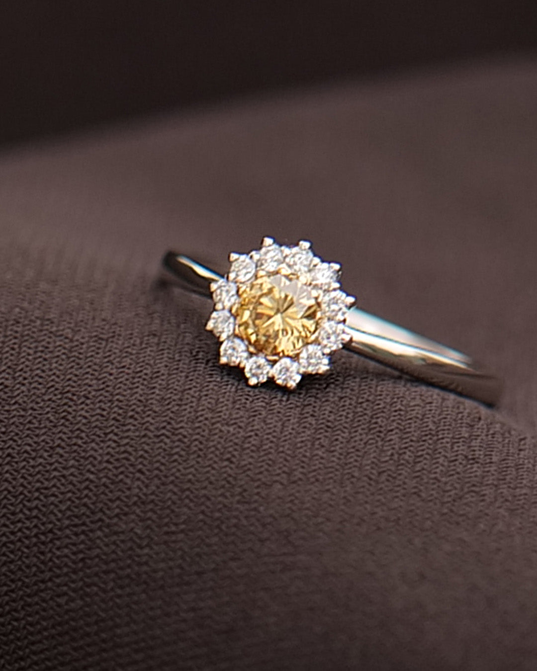 【1点物】PT900 K18 ダイヤモンド0.23ct ヘイロー リング