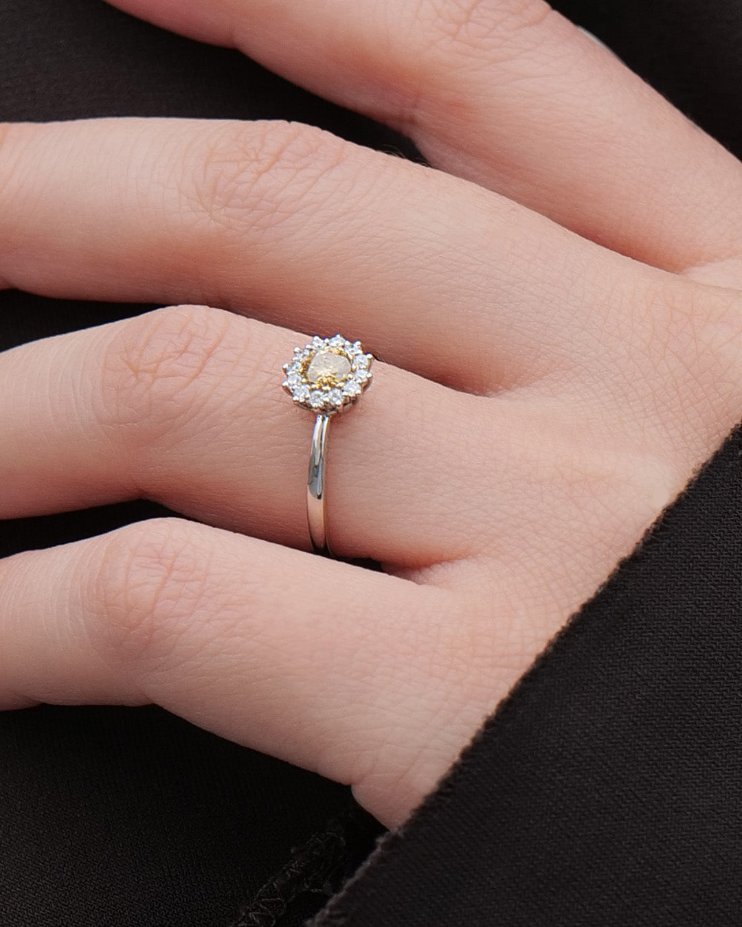 【1点物】PT900 K18 ダイヤモンド0.23ct ヘイロー リング