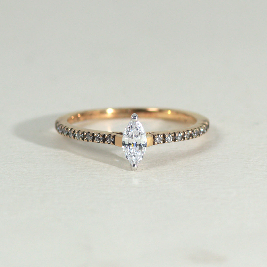 K18 ダイヤモンド0.3ct マーキスカット エタニティ リング