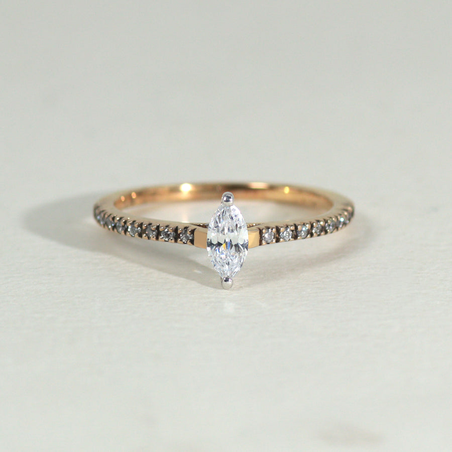 K18 ダイヤモンド0.3ct マーキスカット エタニティ リング
