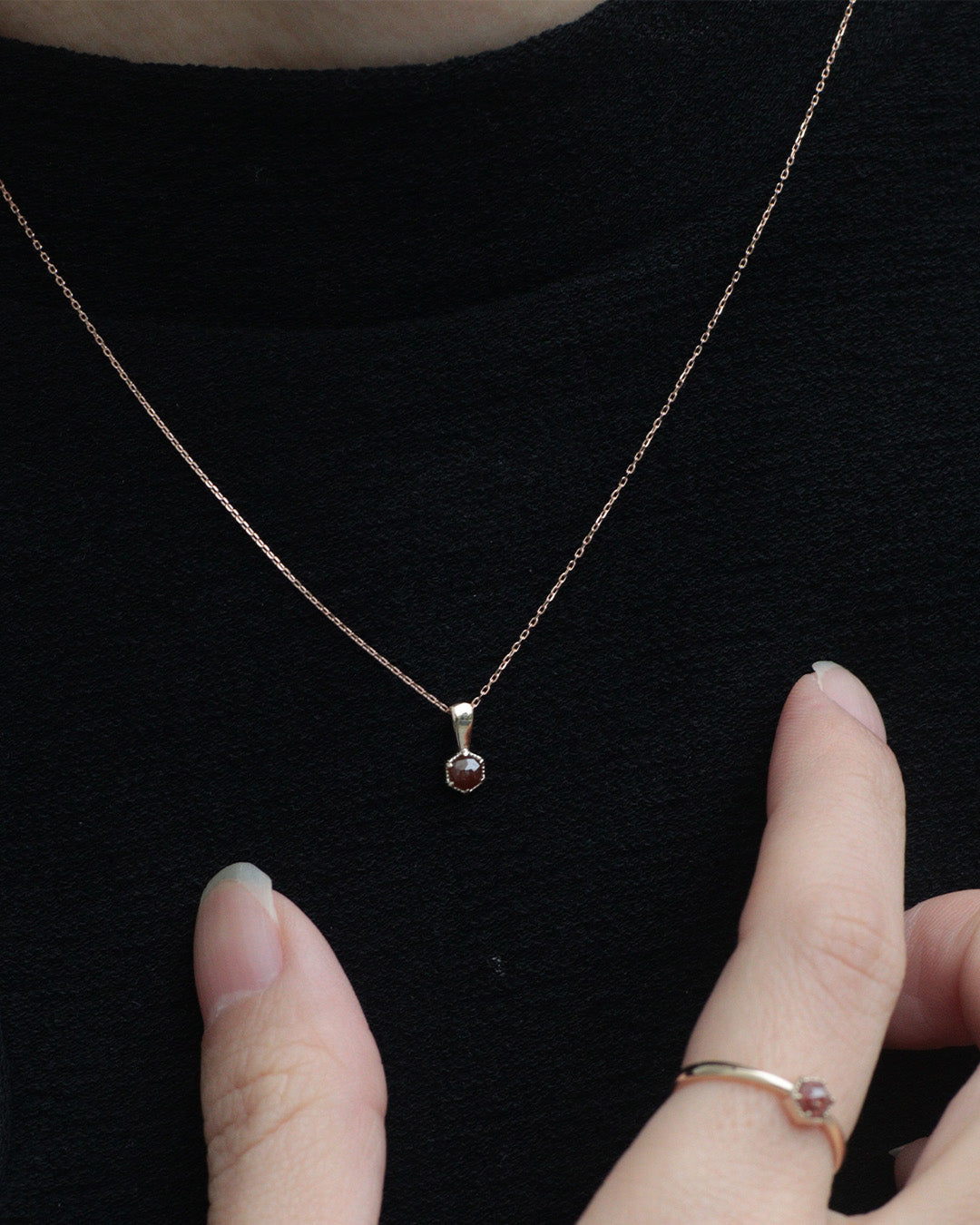 K10 ナチュラルダイヤモンド ヘキサゴンカット ミル ネックレス