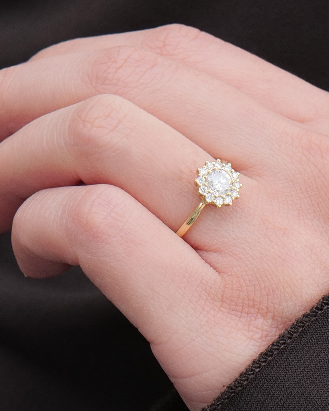 【1点物】K18 ダイヤモンド0.48ct ヘイロー リング