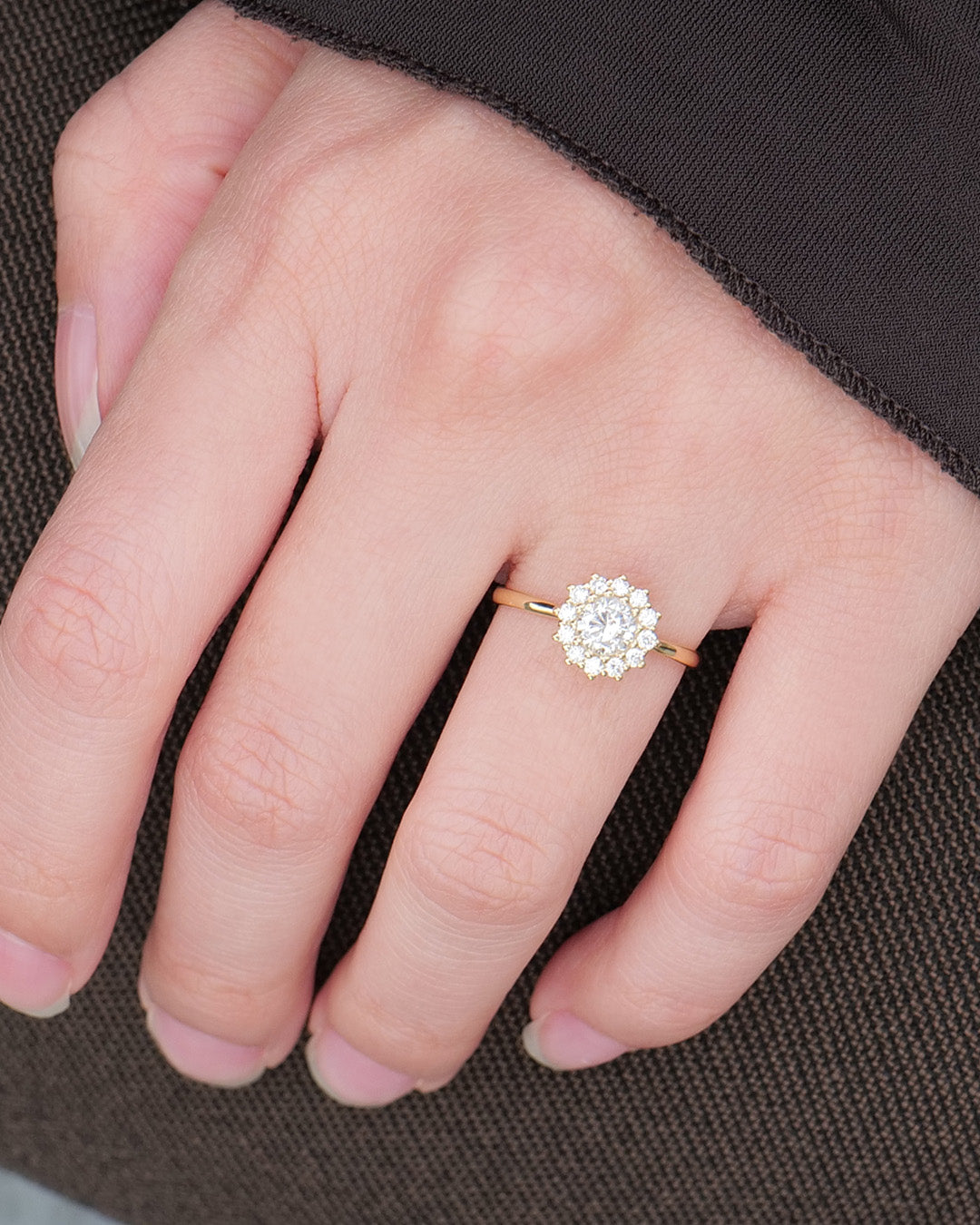 【1点物】K18 ダイヤモンド0.48ct ヘイロー リング