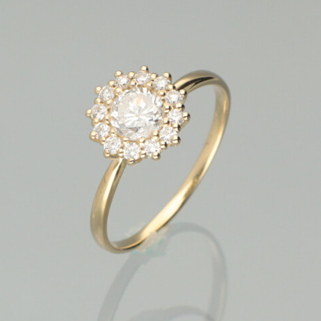 【1点物】K18 ダイヤモンド0.48ct ヘイロー リング