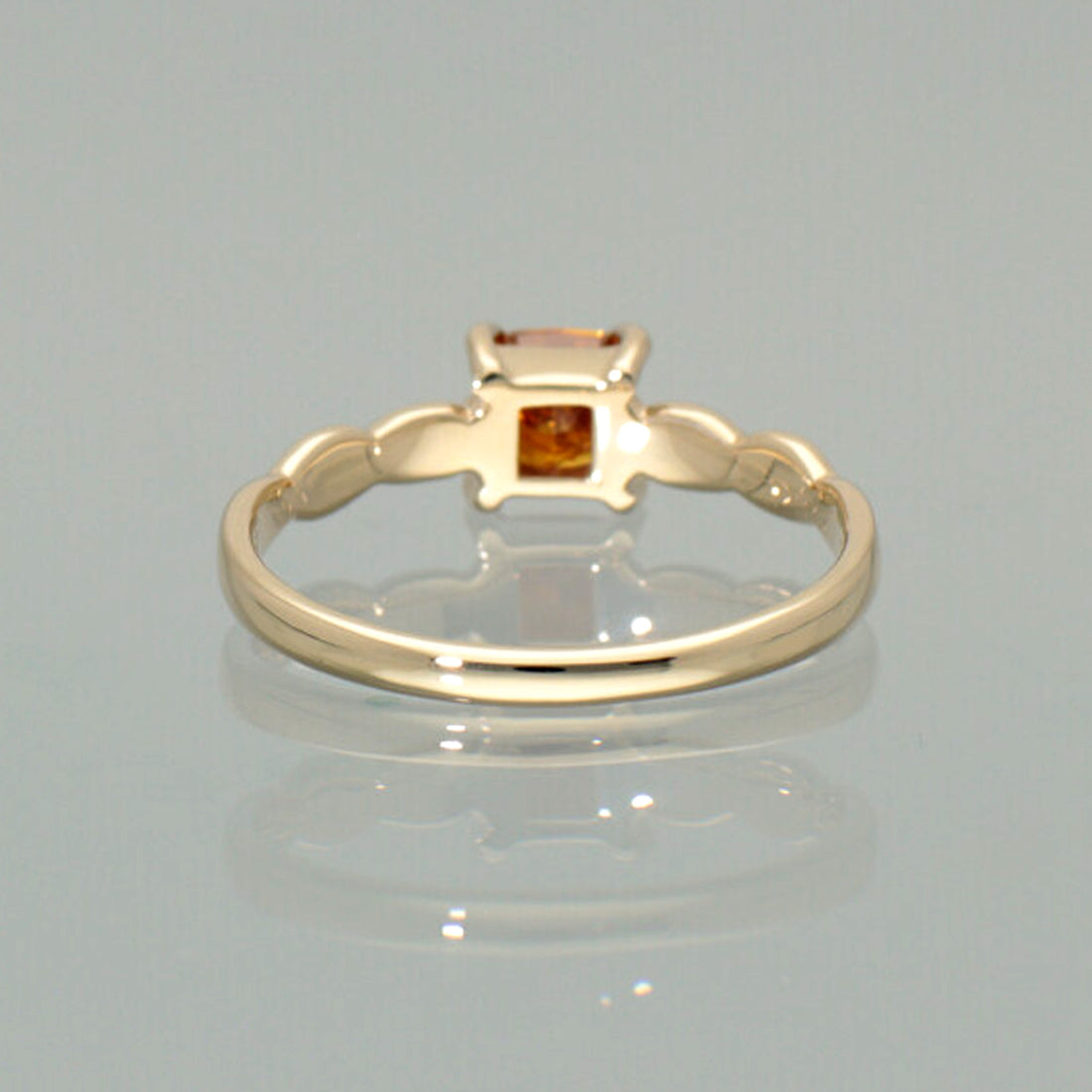 【1点物】K10 ナチュラルダイヤモンド0.5ct アンバー ツイスト リング