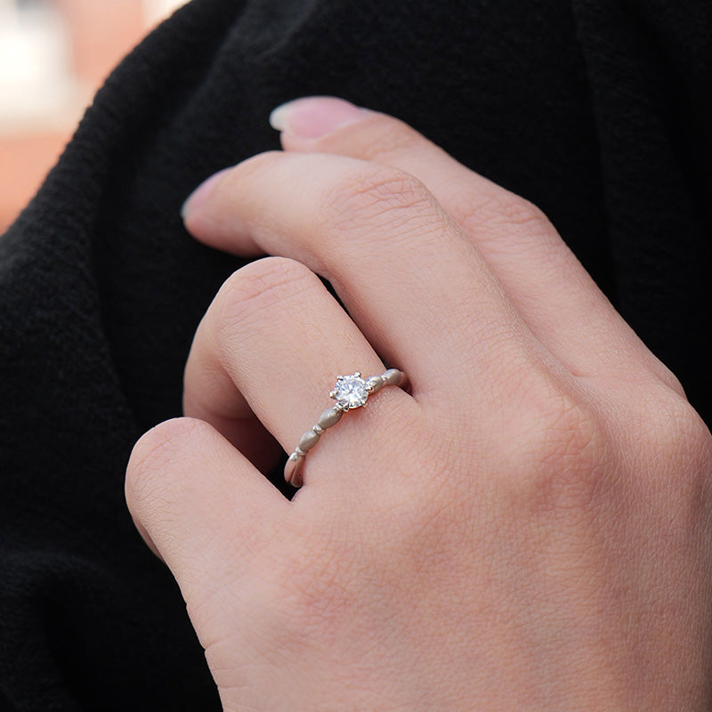 PT900 ダイヤモンド 0.3ct ドレープ リング