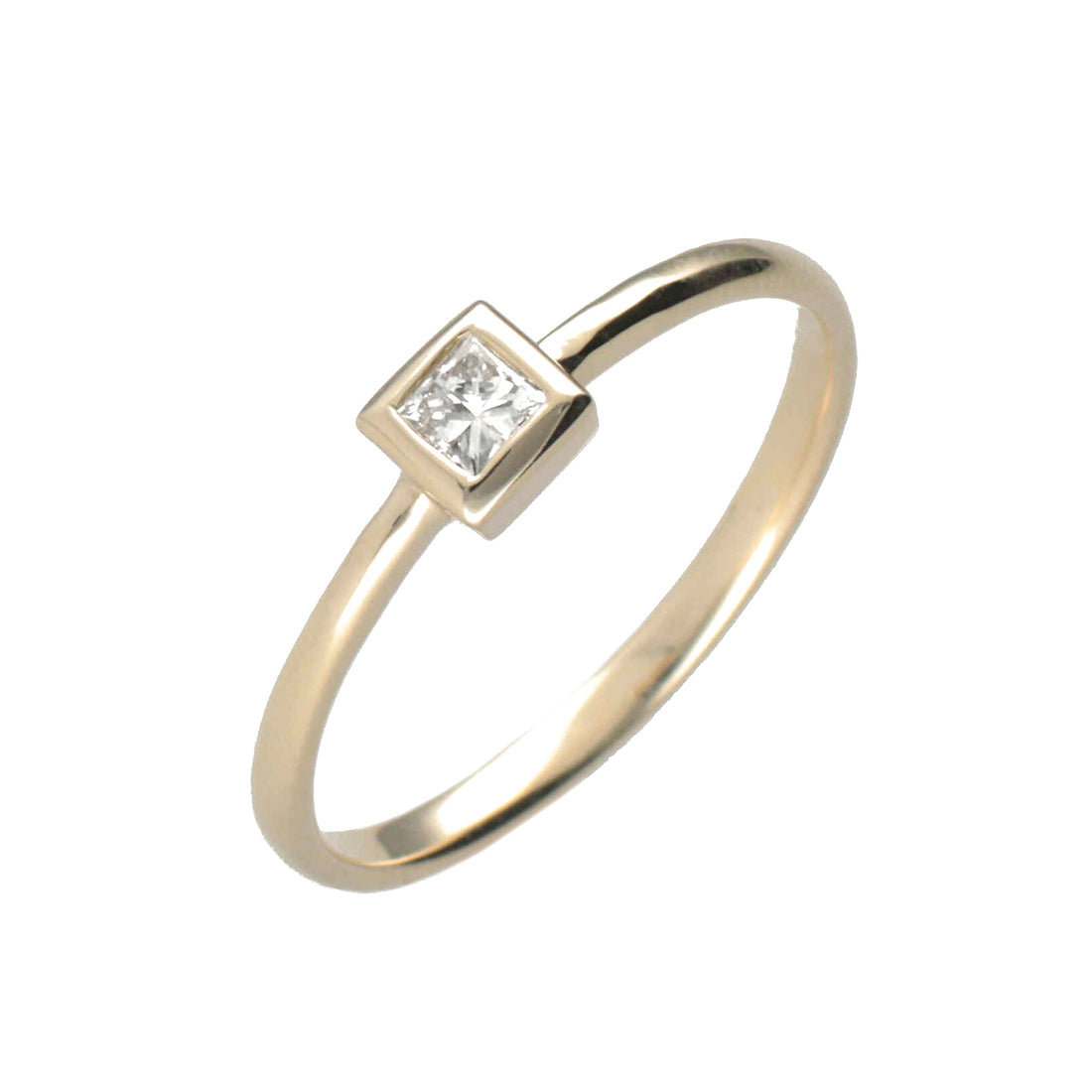 K10 ダイヤモンド0.1ct プリンセスカット 覆輪 リング